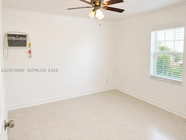 325 NE 108th St #1, Unincorporated Dade County, Florida 33161, image 2