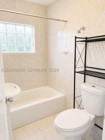 325 NE 108th St #1, Unincorporated Dade County, Florida 33161, image 3