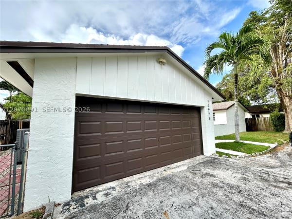 13971 SW 112th St, Unincorporated Dade County, Florida 33186, image 1