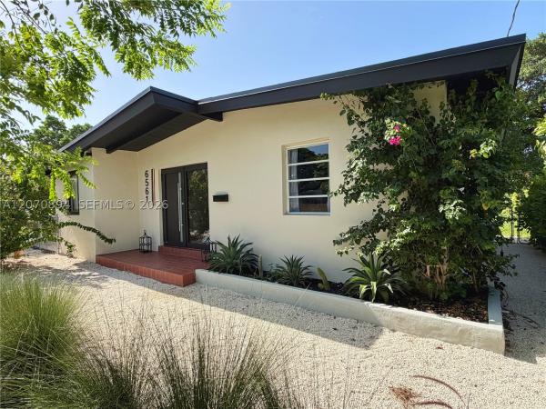 6561 SW 34th St, Unincorporated Dade County, Florida 33155, image 2