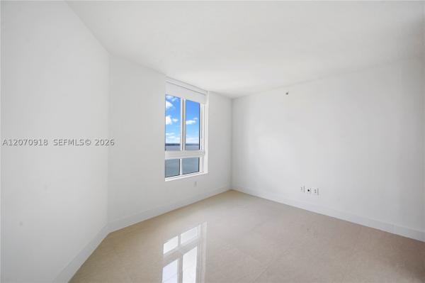 Quantum On The Bay, 1900 N Bayshore Dr #4302, Miami, Florida 33132, image 2