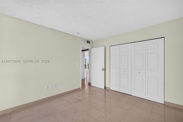 3731 N Country Club Dr #1023, Aventura, Florida 33180, image 1