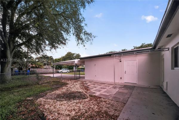 Hollywood Hills, 4300 Harrison St, Hollywood, Florida 33021, image 1