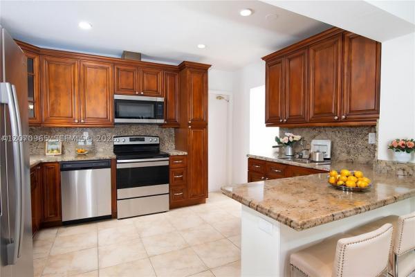 9310 SW 57th Ter, Unincorporated Dade County, Florida 33173, image 1