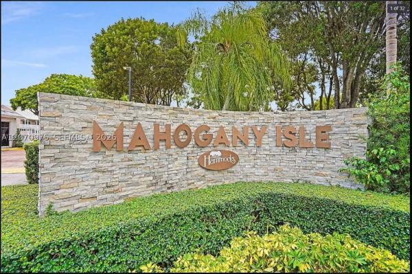 10521 Mahogany Key Cir #207, Unincorporated Dade County, Florida 33196, image 1