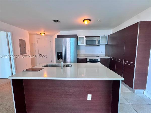 Quantum On The Bay, 1900 N Bayshore Dr #1807, Miami, Florida 33132, image 2
