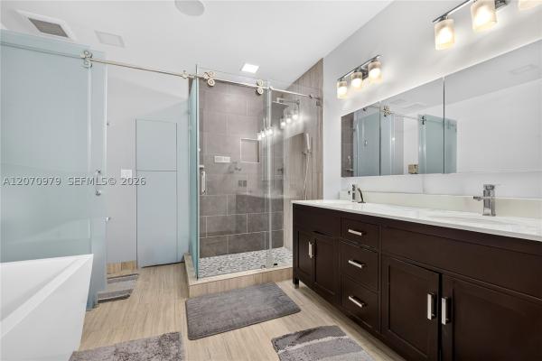 Netherlands, 8061 NW 114th Pl, Doral, Florida 33178, image 1