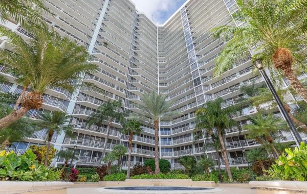 The Grandview Palace, 7601 E Treasure Dr #2203, North Bay Village, Florida 33141, image 2