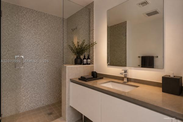 Reach Brickell City Centre, 68 SE 6th St #1702, Miami, Florida 33131, image 3