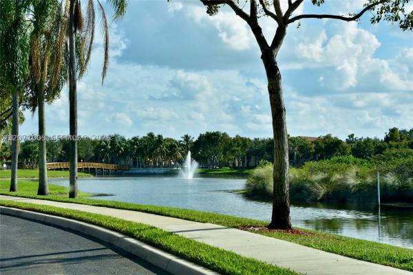 2474 Centergate Dr #103, Miramar, Florida 33025, image 3
