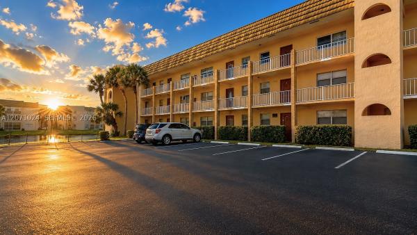 Sunrise Lakes 2, 8500 Sunrise Lakes Blvd #201, Sunrise, Florida 33322, image 3