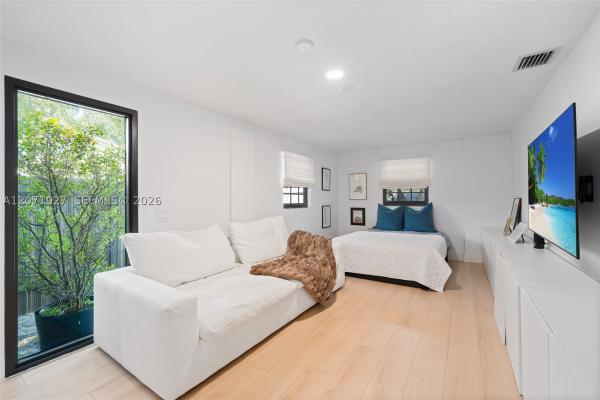 Rucks Park, 638 NE 141st St, North Miami, Florida 33161, image 1