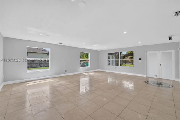 10890 SW 95th St, Unincorporated Dade County, Florida 33176, image 1
