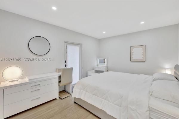 Progresso Village, 934 NW 4th Ave #1-4, Fort Lauderdale, Florida 33311, image 1