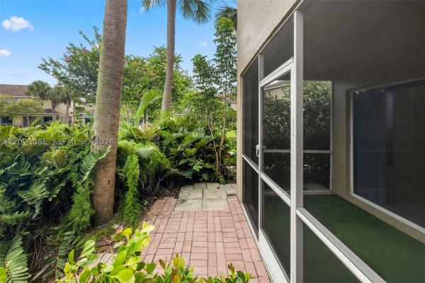 Pelican Pointe, 12133 SW 3rd St, Pembroke Pines, Florida 33025, image 3