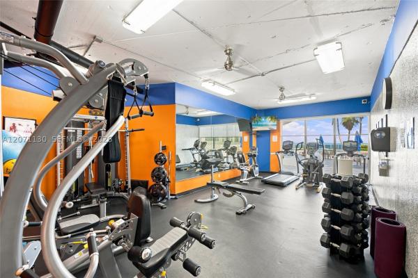 Royal Ambassador, 3700 Galt Ocean Dr #1710, Fort Lauderdale, Florida 33308, image 2
