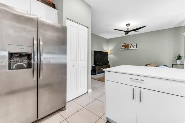 Viewpoint At Vista Lago, 20397 NW 6th Pl, Miami Gardens, Florida 33169, image 2
