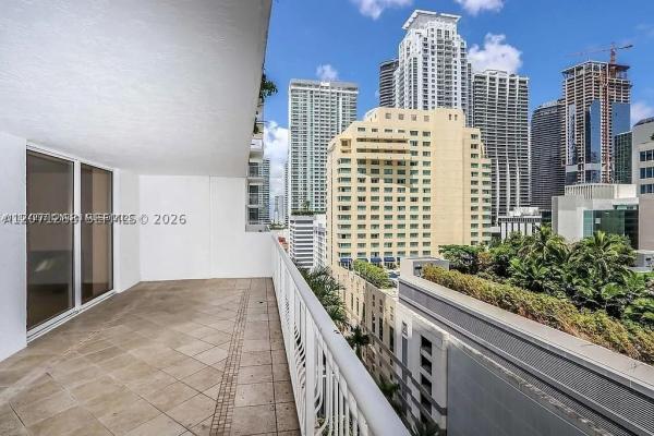 The Club At Brickell Bay, 1200 Brickell Bay Dr #1518, Miami, Florida 33131, image 3