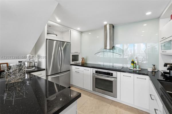 One Thousand Venetian Way, 1000 Venetian Way #1108, Miami, Florida 33139, image 3