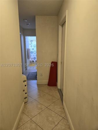 Hunter Run, 818 E Palm Run Dr, North Lauderdale, Florida 33068, image 1