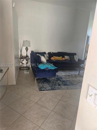 Hunter Run, 818 E Palm Run Dr, North Lauderdale, Florida 33068, image 2
