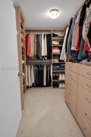 Green Diamond, 4775 Collins Ave #2908, Miami Beach, Florida 33140, image 3