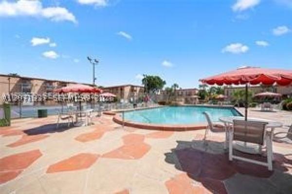 Cypress Village, 7105 Miami Lakes Dr #N16, Miami Lakes, Florida 33014, image 3