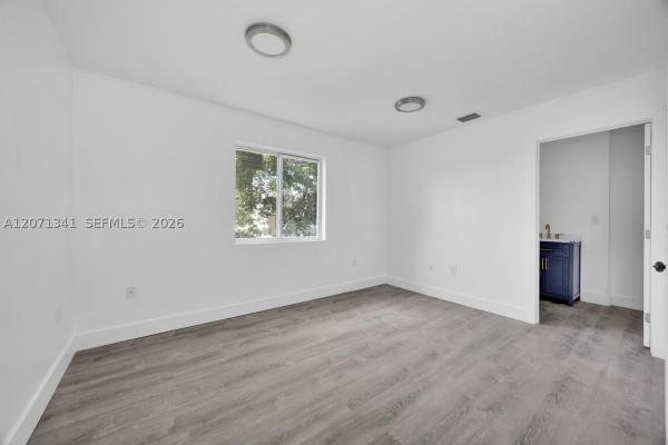 2770 NW 44th St, Unincorporated Dade County, Florida 33142, image 3