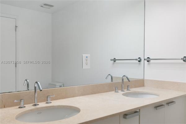 The Atrium At Aventura, 3131 NE 188th St #2-1010, Aventura, Florida 33180, image 3
