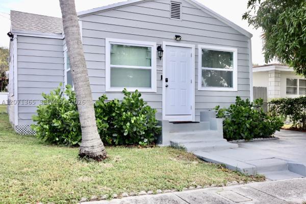 Lake Avenue, 1112 11th St, West Palm Beach, Florida 33401, image 1