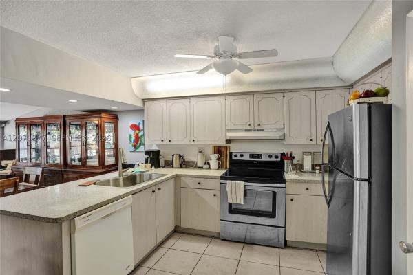 Coral Ridge Isles, 1477 NE 55th St, Fort Lauderdale, Florida 33334, image 3
