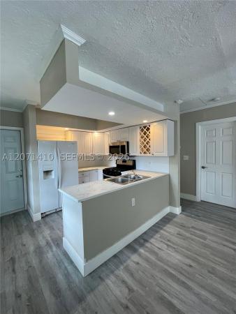 Fort Lauderdale No HOA, 820 SE 12th St #1-2, Fort Lauderdale, Florida 33316, image 1