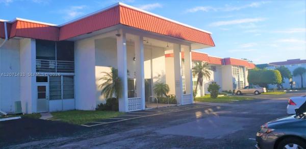 Castle Gardens, 4881 NW 22nd St #15B, Lauderhill, Florida 33313, image 1