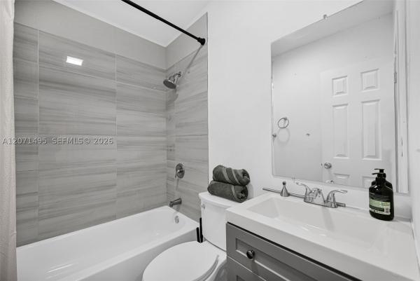 Sherwood Forest, 370 NE 87th St, El Portal, Florida 33138, image 1