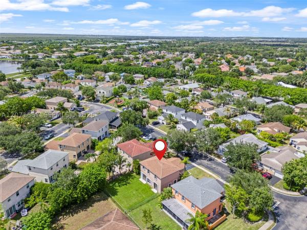 Dimensions, 20714 NW 3rd St, Pembroke Pines, Florida 33029, image 1