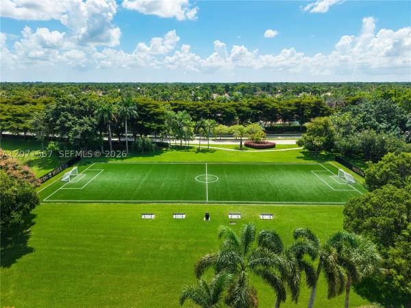 Hunters Pointe, 1855 Hidden Trail Ln, Weston, Florida 33327, image 1