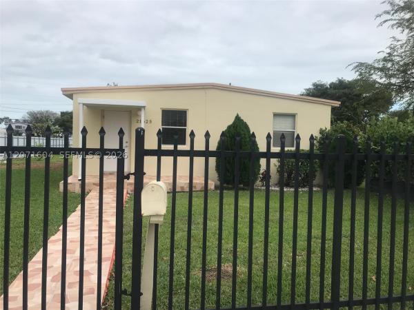 21625 SW 109th Ave, Unincorporated Dade County, Florida 33170, image 1