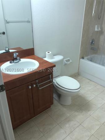 Diamond Tower, 218 NW 12th Ave #802, Miami, Florida 33128, image 3