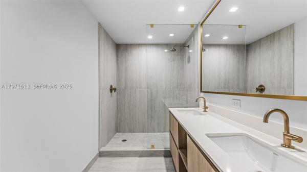 Viceroy Brickell, 77 Se 5th St #1607, Miami, Florida 33131, image 1