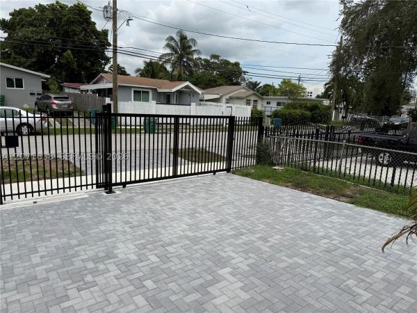 1256 NE 110th Ter, Unincorporated Dade County, Florida 33161, image 3