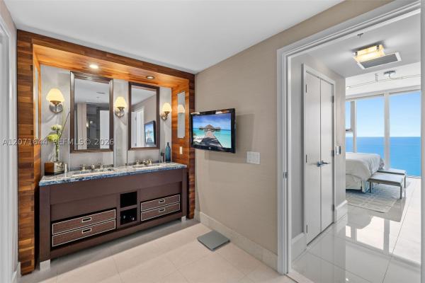 North Carillon Beach, 6899 Collins Ave #2708, Miami Beach, Florida 33141, image 2