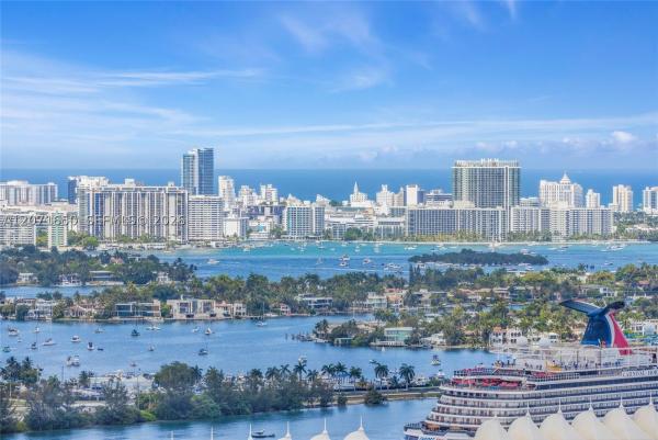 Vizcayne North, 244 Biscayne Blvd #3704, Miami, Florida 33132, image 3