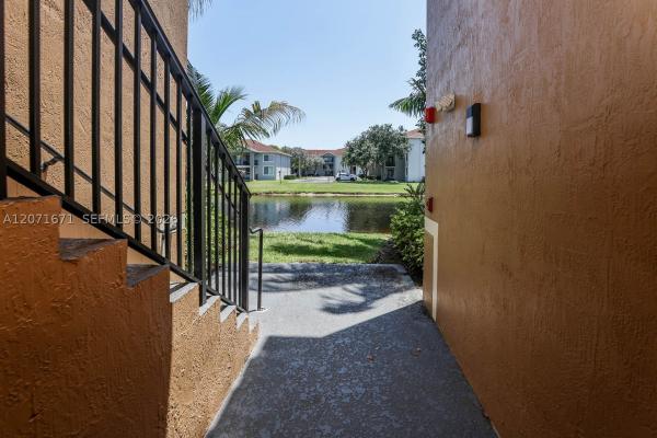8050 N Nob Hill Rd #106, Tamarac, Florida 33321, image 2