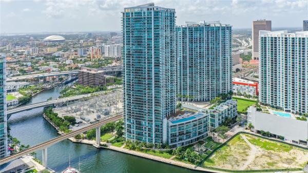 Mint At Riverfront, 92 SW 3rd St #1803, Miami, Florida 33130, image 3