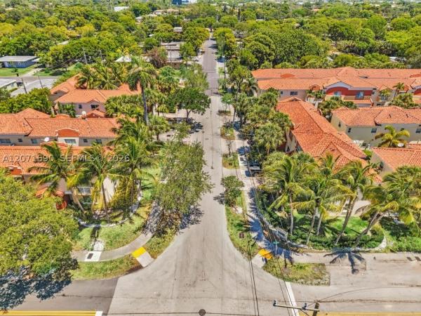 Tango Village, 228 NW 14th Ave, Fort Lauderdale, Florida 33311, image 3