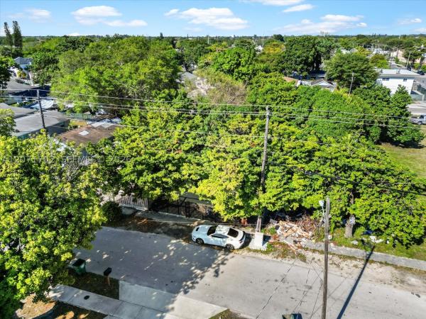 1829 NW 62nd Ter, Unincorporated Dade County, Florida 33147, image 1