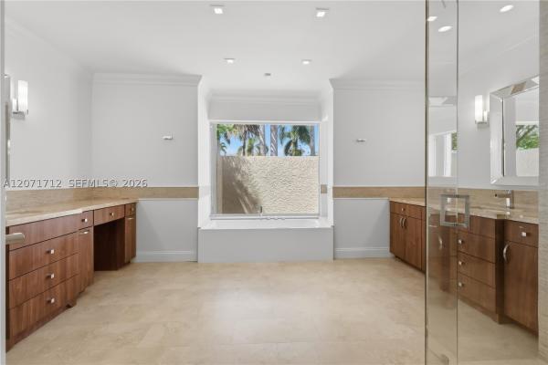 360 NE Coconut Cir, Weston, Florida 33326, image 1