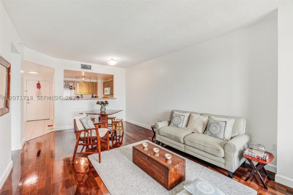 Douglas Grand, 50 Menores Ave #820, Coral Gables, Florida 33134, image 2