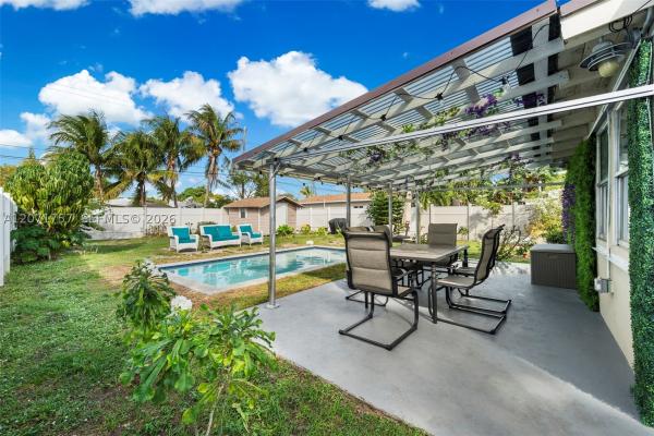 St James Park, 1935 Arthur St, Hollywood, Florida 33020, image 2