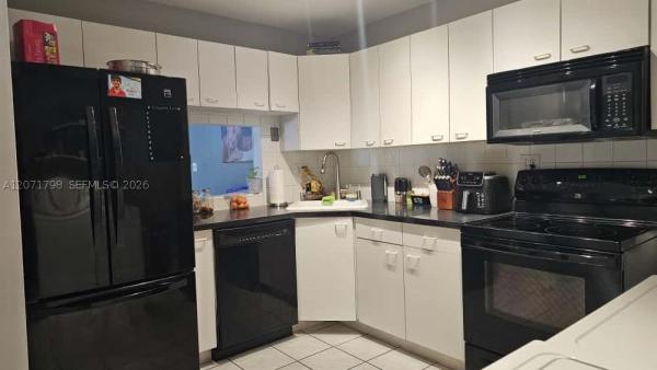 Villa Marie, 3307 NW 108th Dr #8B, Coral Springs, Florida 33065, image 3
